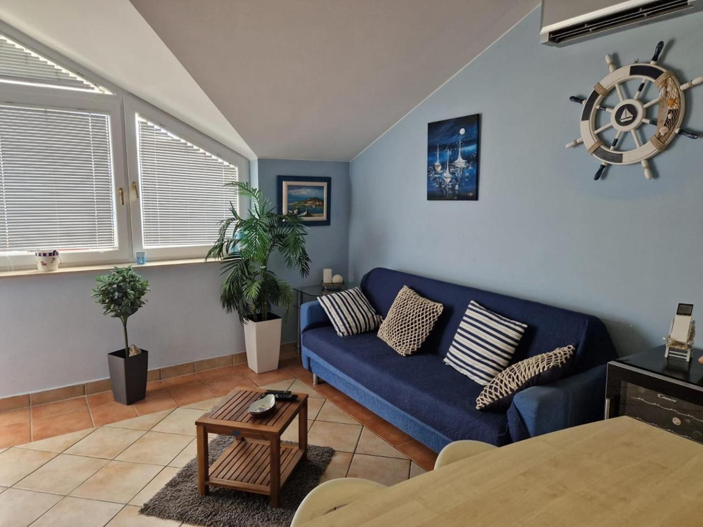 Seaside Apartments Turanj Dış mekan fotoğraf